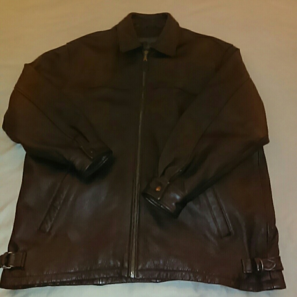 Max U. S. A. Leather Jacket w/removable liner